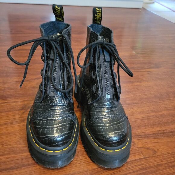 Dr Martens Black Croc Embossed Boots Leather Platforms US 5 UK 3 EU 36 - Picture 2 of 15